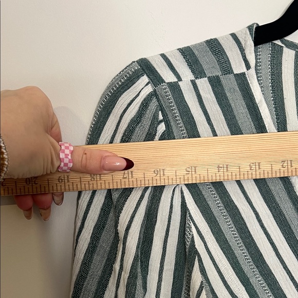 Striped V-Neck Women Top with key hole and back ruching - Picture 3 of 6